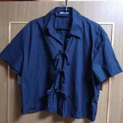 ♥お値下げ♥ZARA♡オープンカラー♡リボン♡ショート丈♡ブラック♡半袖シャツのサムネイル