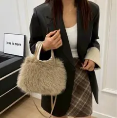 2wayバッグ　フェイクファー　バッグ　トート　ショルダー　ふわふわ　韓国