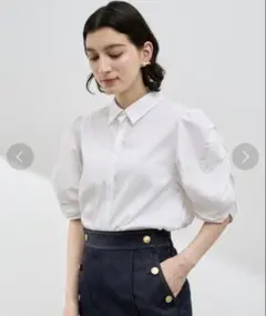 極美品☆YONFA 2025AW ボクシースリットブラウス ivory ヨンファ 極美品☆YONFA 2025AW ボクシースリットブラウス ivory ヨンファの通販