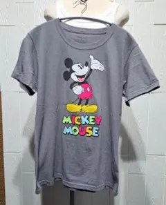 Disney Store ミッキーマウス Tシャツ XL