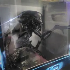 エイリアン　フィギュア　ALIEN vs PREDATORのサムネイル
