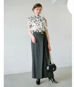 theory luxeセオリーリュクス＊floral printブラウス＊今季秋 - メルカリ