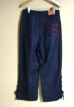 Item thumbnail for item 74f54b4a-986b-4812-974b-f41ab0a8b4da