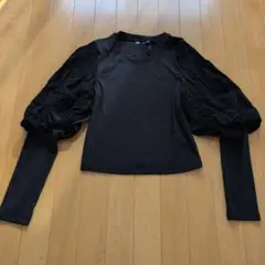 パフスリーブ 長袖 Tシャツ