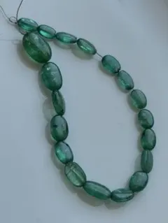 天然石　グリーンカイヤナイト　オーバル　サイズグラデーション　レア