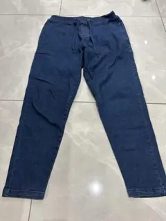 Item thumbnail for item 7ffd3eda-82e2-4b90-bd5c-ad6c221e6d3c