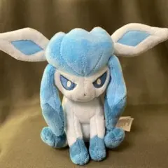 美品】ポケドール ぬいぐるみ ビクティニ 2011 ポケモンセンター