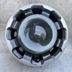 【新品　未使用】トヨタ　シエンタ　純正ホイール　ホイールキャップ　『B』 新車外し未使用品】トヨタ シエンタ Z 15インチ 純正 ホイール