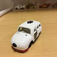 ドリームトミカ スヌーピー