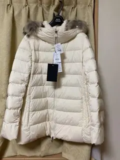 TATRAS タトラス　 ダウンコート　OLSAVA オルサバ　サイズ4のサムネイル
