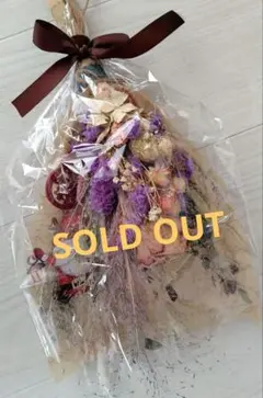 ハンドメイド　ドライフラワースワッグクリスマスバージョン　木製サンタ・ハート付き