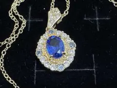 ブルー ネックレス