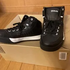 gravis ハイカットスニーカー 黒　22.5　レザーのサムネイル