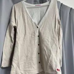 良品✨ Dickies クリーム色 ボタン付きカーディガンのサムネイル