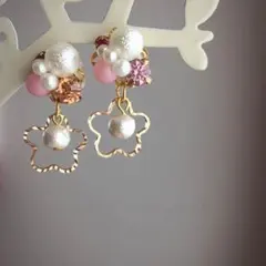 ハンドメイドピアス 桜 チェリー ピンク お花とパールの揺れる春ピアス