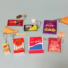 ガチャガチャ お菓子 ミニチュア