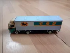 宅急便 トラックミニカー 後部開閉