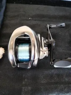 ジョナサン　Shimano ベイトリール 本体　19 DC 201 ジョナサン様専用 Shimano ベイトリール 本体 19 DC 201 - メルカリ