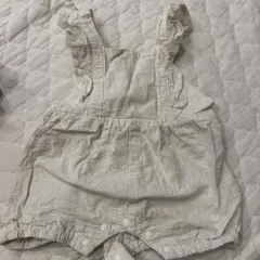 バースデイ　cottoli コトリ　ベージュストライプフリルロンパース