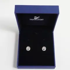 スワロフスキー Arrive ピアス