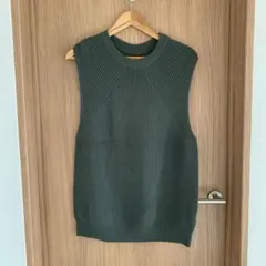 【美品】BATONER バトナー ウールニットベスト 厚手 2 オリーブグリーン