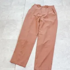 ダブルクローゼット パンツ センタープレス テーパード サーモンピンクのサムネイル