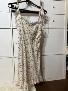 小花柄キャミワンピース