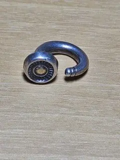 あるじゃん 祐天寺 AG フック式ピアス 18k - メルカリ