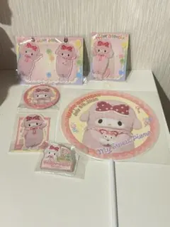 レア】ハローキティランダム 缶バッジ ピンククリスマス