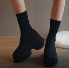 ソックスブーツ 黒ブーツ 厚底