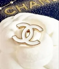 CHANEL ピンブローチ　ピンバッジ　ピンズ　ヴィンテージ　シンプルブラック