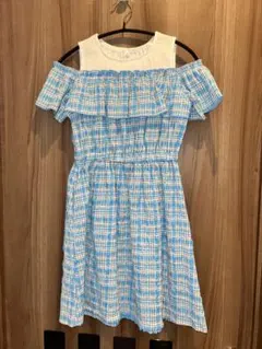 オフショルダー青系チェックワンピース
