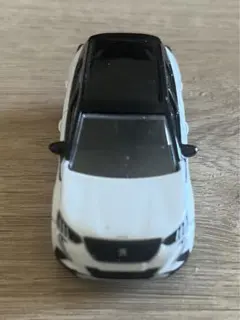 Peugeot 106 XSi (1993) ホワイト ミニカー - メルカリ