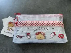 完売品　日焼けキティ　クリアフラットポーチ①