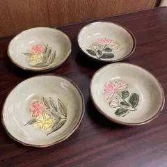和食器　花柄　小皿　黄色ピンクのサムネイル