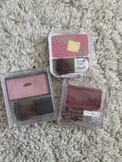 チークセット売り　キャンメイク　parado セザンヌ