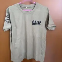 CALIF 1850 Tシャツ カーキ フロントプリント