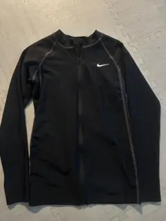 NIKE ラッシュガード