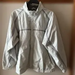 asics ライトグレー ジップアップジャケット150cm