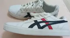 asics スニーカー