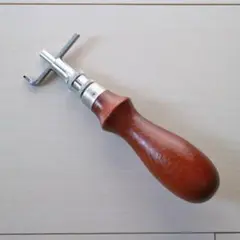 ステッチンググルーバー