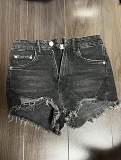 ZARA ブラックショートパンツ EUR 32 デニム