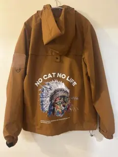 猫庭　マウンテンパーカー