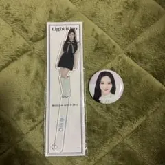 NiziU RIO アクリルスタンド 缶バッチ