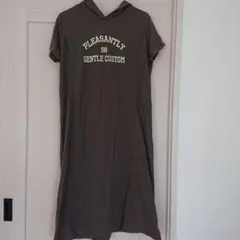 フード付きワンピース Mサイズ