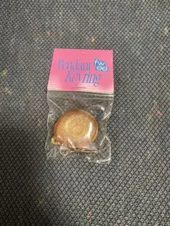 fwee ペンダントキーホルダー ゴールド