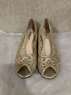 キスコ KISCO 本革 カットワーク メッシュ サンダル ウェッジソールのサムネイル