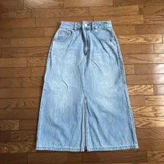 GU ジーユー　スリット入りナローデニムスカート　ブルー　S