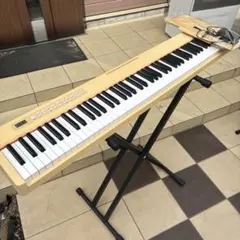 Victor 電子ピアノ VT-02 ホワイト スタンド・ペダル付き Victor 電子ピアノ VT-02 ホワイト スタンド・ペダル付き - メルカリ