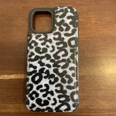 iPhone12ケース レオパード柄 カード収納付き